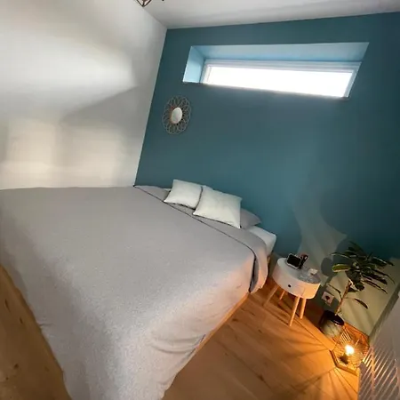 فندق مبيت وإفطار Le Revella بروفونديفيل